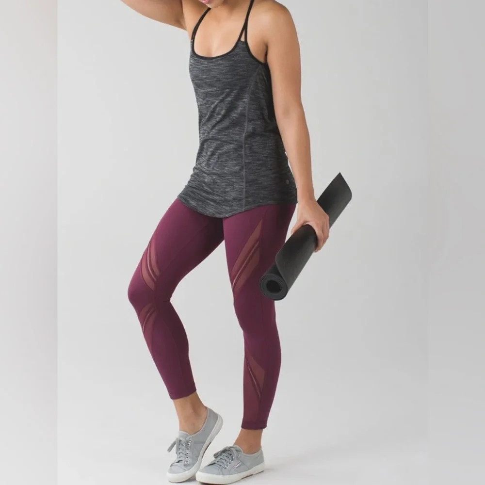 Lululemon Women’s High Times Leggings Metta